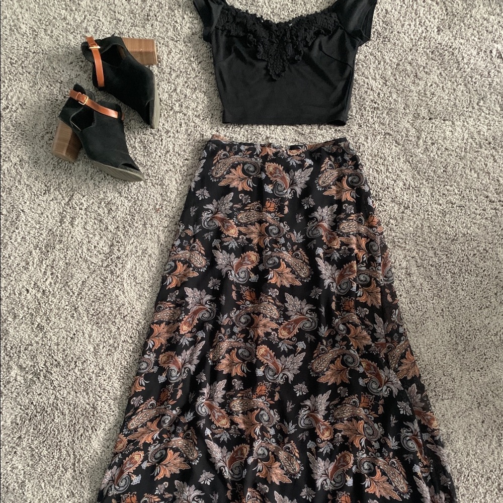 Maxi Skirt | paisley print black skirt